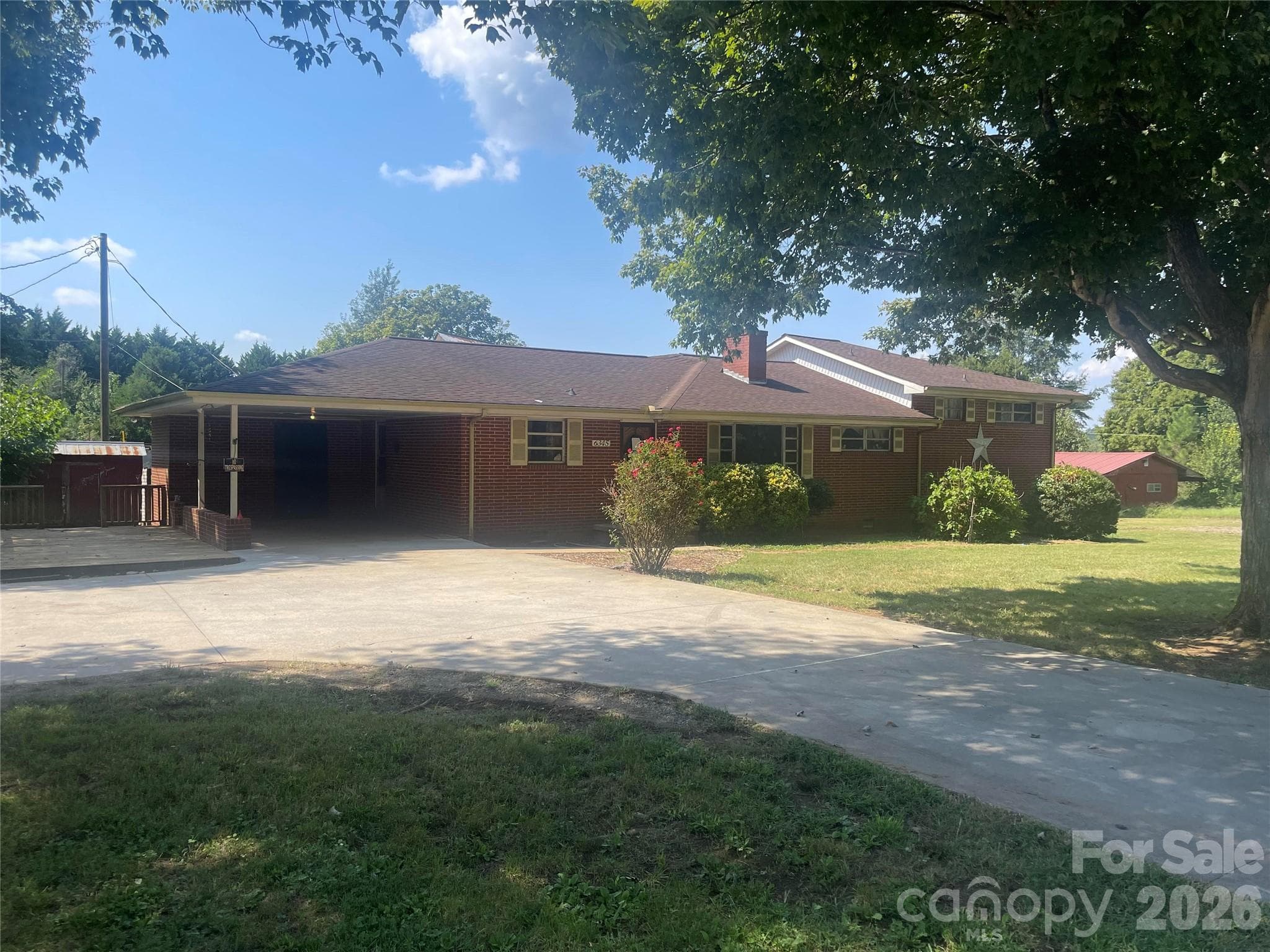 Single Family Residence at 6345 Woodleaf Road, Woodleaf, photo 2 of 21