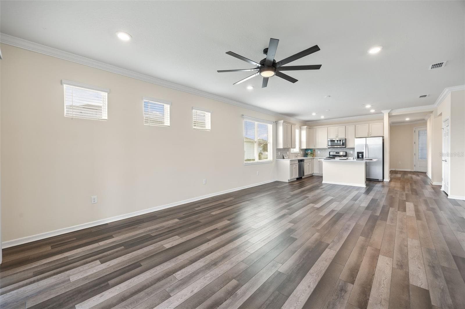 Single Family Residence at 2984 CHERRY BLOSSOM LOOP, ST CLOUD, photo 9 of 49