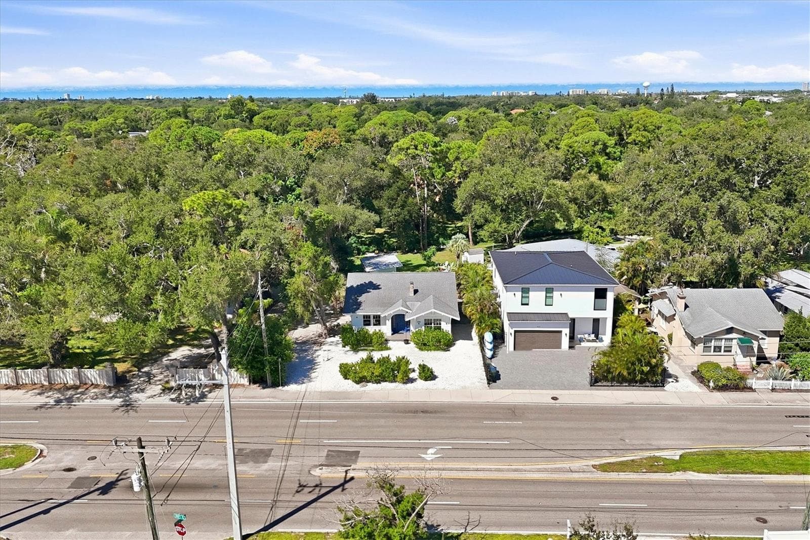Single Family Residence at 4116 SWIFT RD, SARASOTA, photo 37 of 47