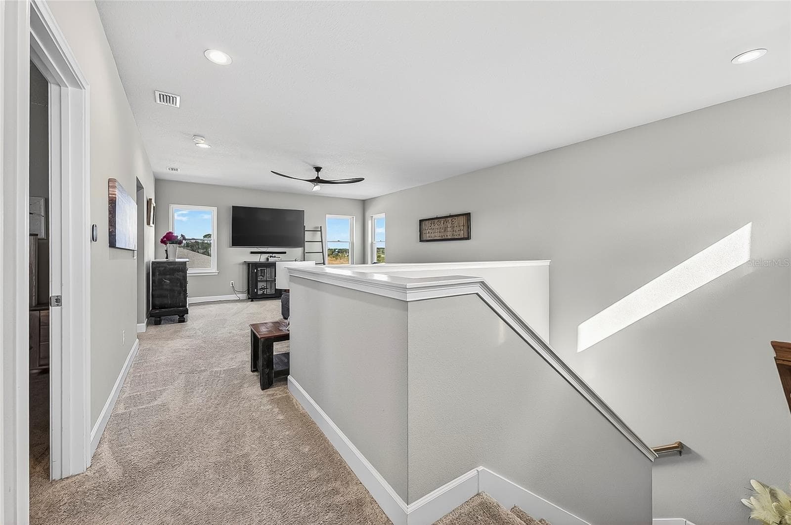Single Family Residence at 6203 W FALLSGROVE LN, PORT ORANGE, photo 37 of 63