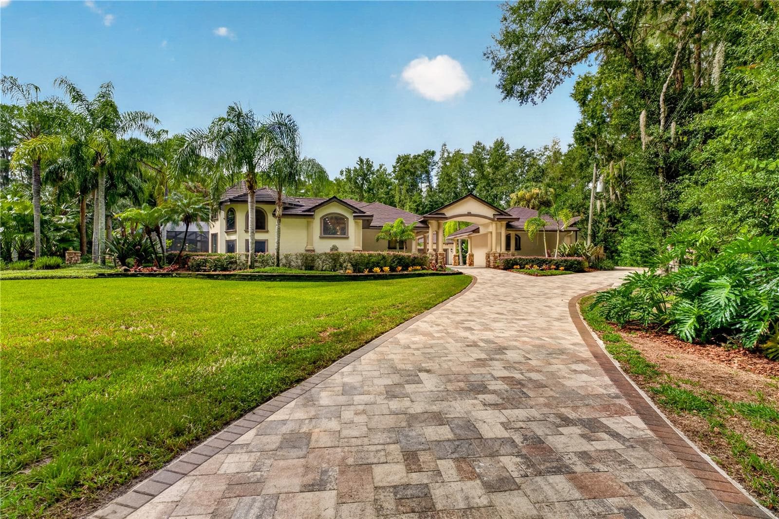 21732 SHAMU DR