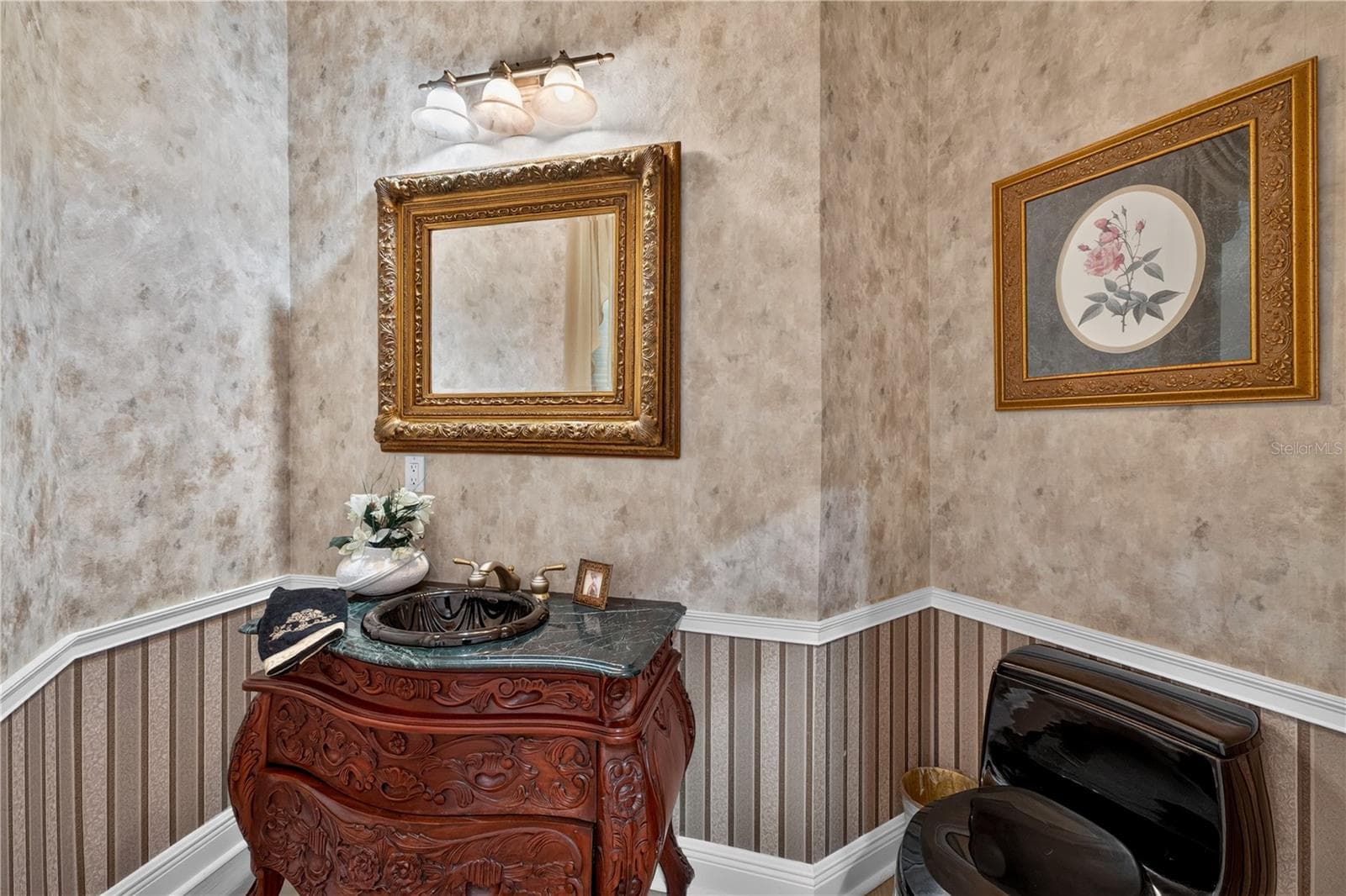 Single Family Residence at 21732 SHAMU DR, LAND O LAKES, photo 25 of 99
