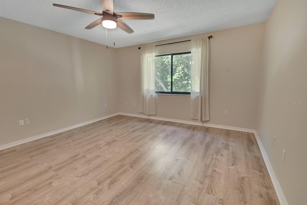 Condominium at 600 N BOUNDARY AVE #119C, DELAND, photo 26 of 36