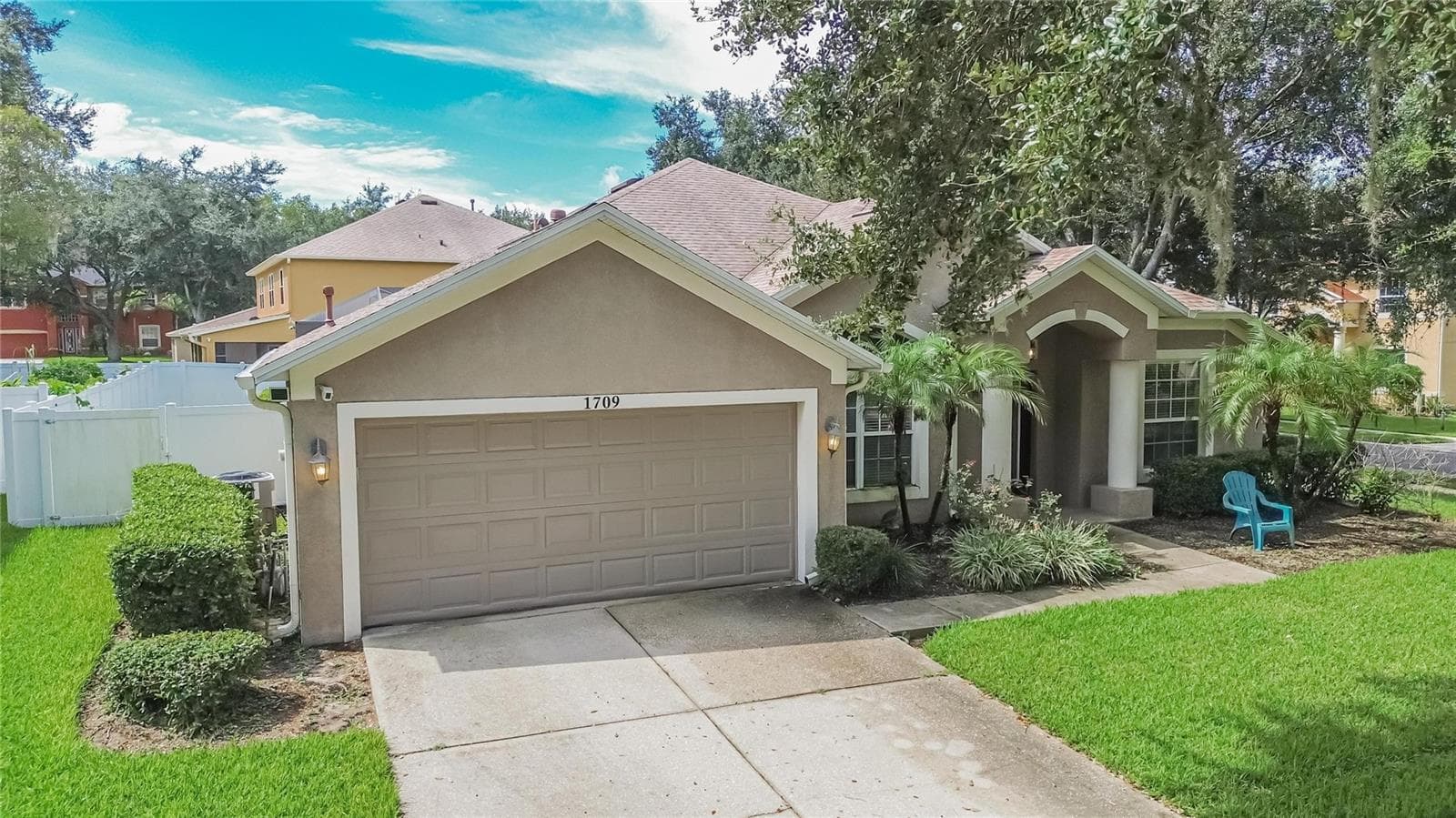 Single Family Residence at 1709 WOODWATCH WAY, BRANDON, photo 2 of 87