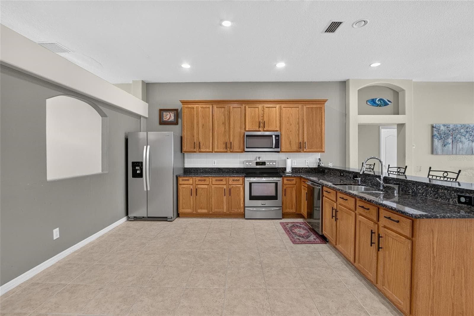 Single Family Residence at 1709 WOODWATCH WAY, BRANDON, photo 7 of 87