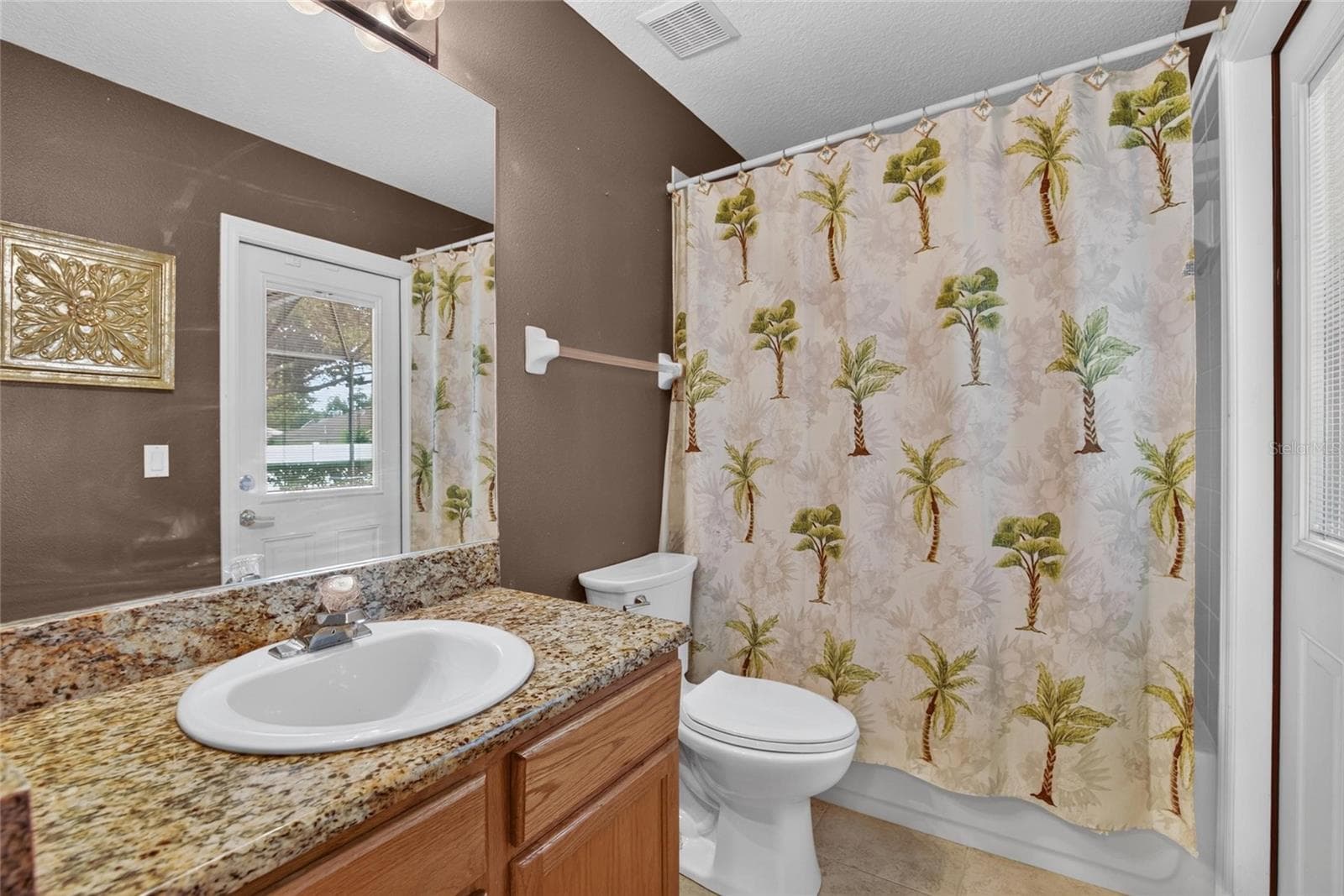 Single Family Residence at 1709 WOODWATCH WAY, BRANDON, photo 32 of 87