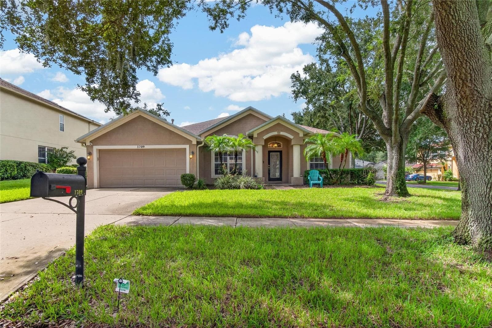 Single Family Residence at 1709 WOODWATCH WAY, BRANDON, photo 54 of 87