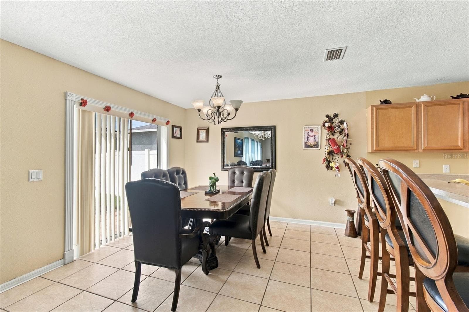 Single Family Residence at 11771 MANGO CROSS CT, SEFFNER, photo 8 of 25