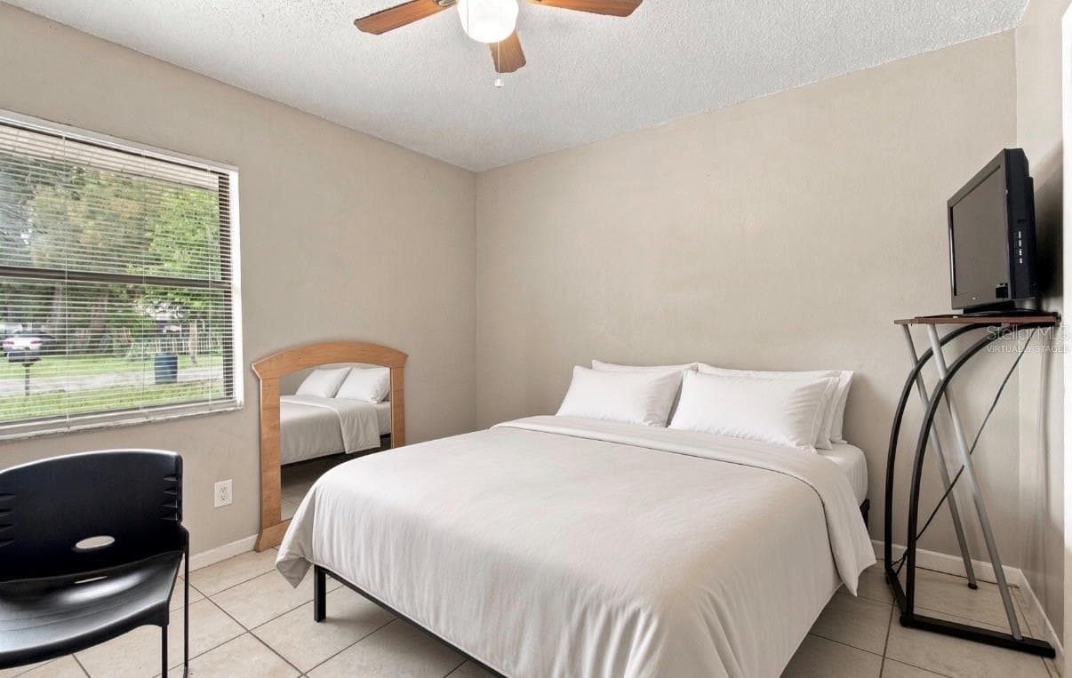 Virtually staged - 1504 E POINSETTIA AVE, TAMPA