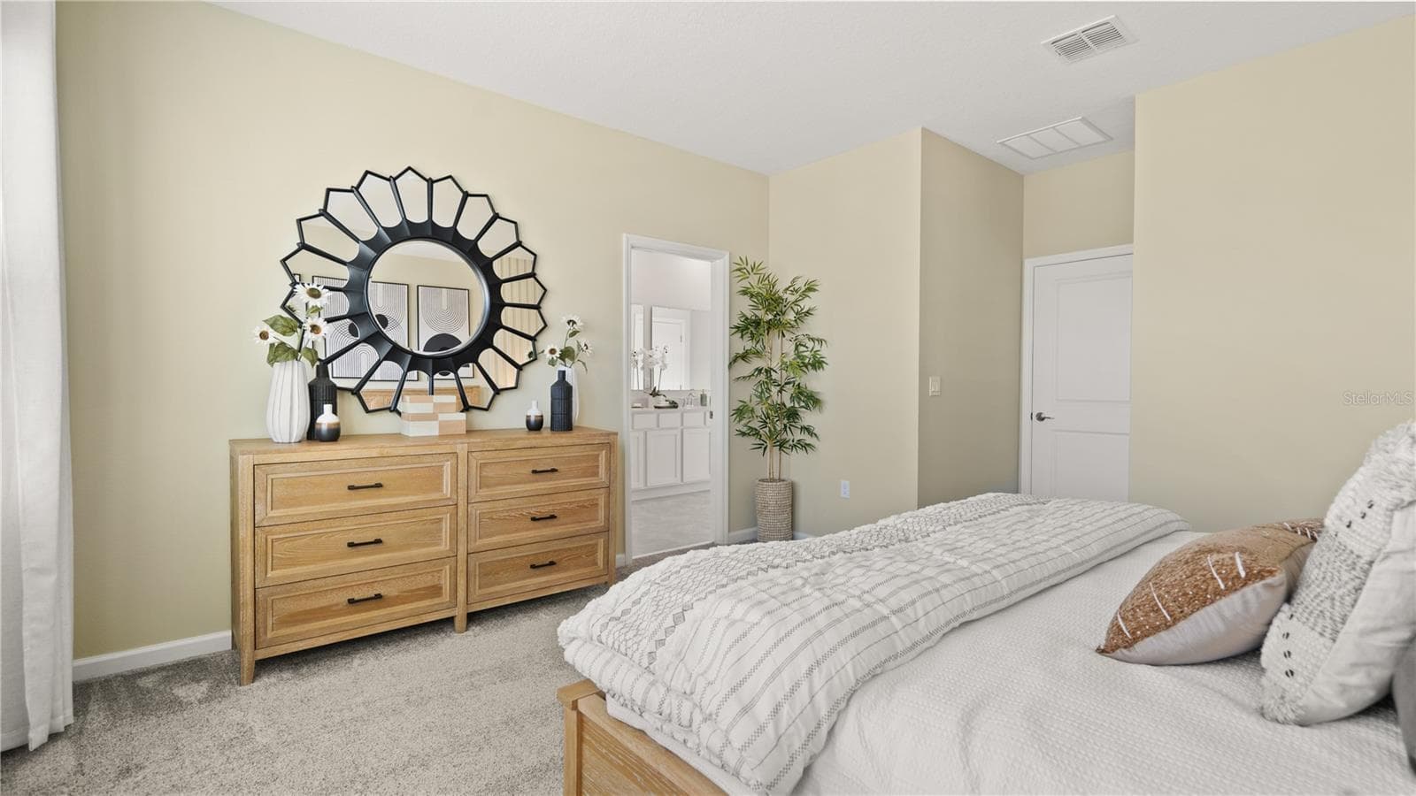 Single Family Residence at 5664 KETTLEBELL ALY, CLERMONT, photo 13 of 23