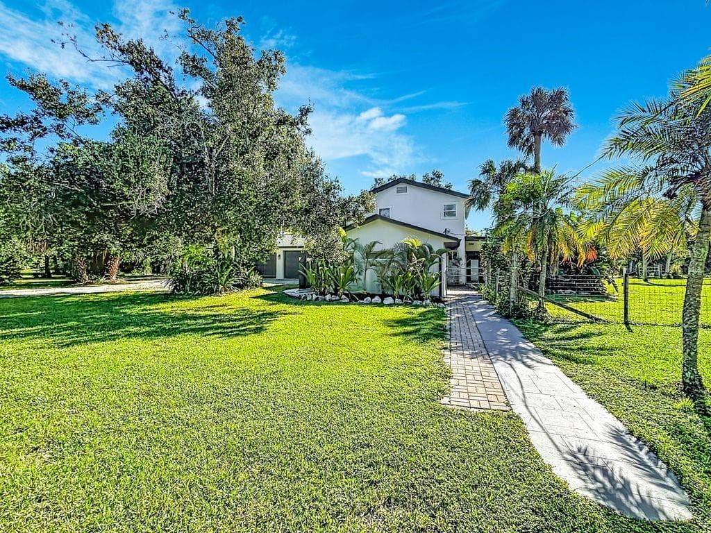 Single Family Residence at 1409 LAVILLA RD, PUNTA GORDA, photo 3 of 79