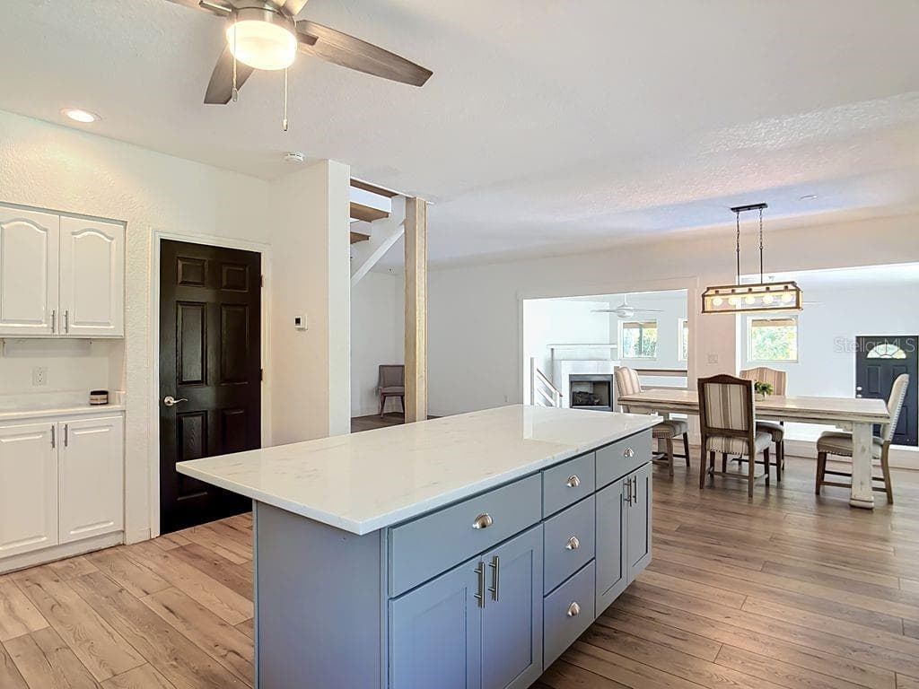 Large Kitchen Island - 1409 LAVILLA RD, PUNTA GORDA