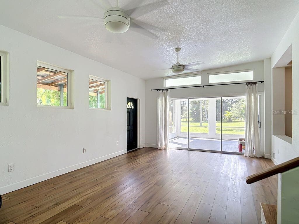 Living Room - 1409 LAVILLA RD, PUNTA GORDA