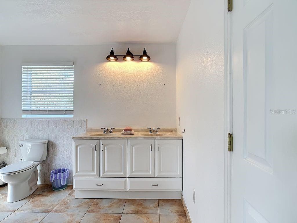 Single Family Residence at 1409 LAVILLA RD, PUNTA GORDA, photo 43 of 79