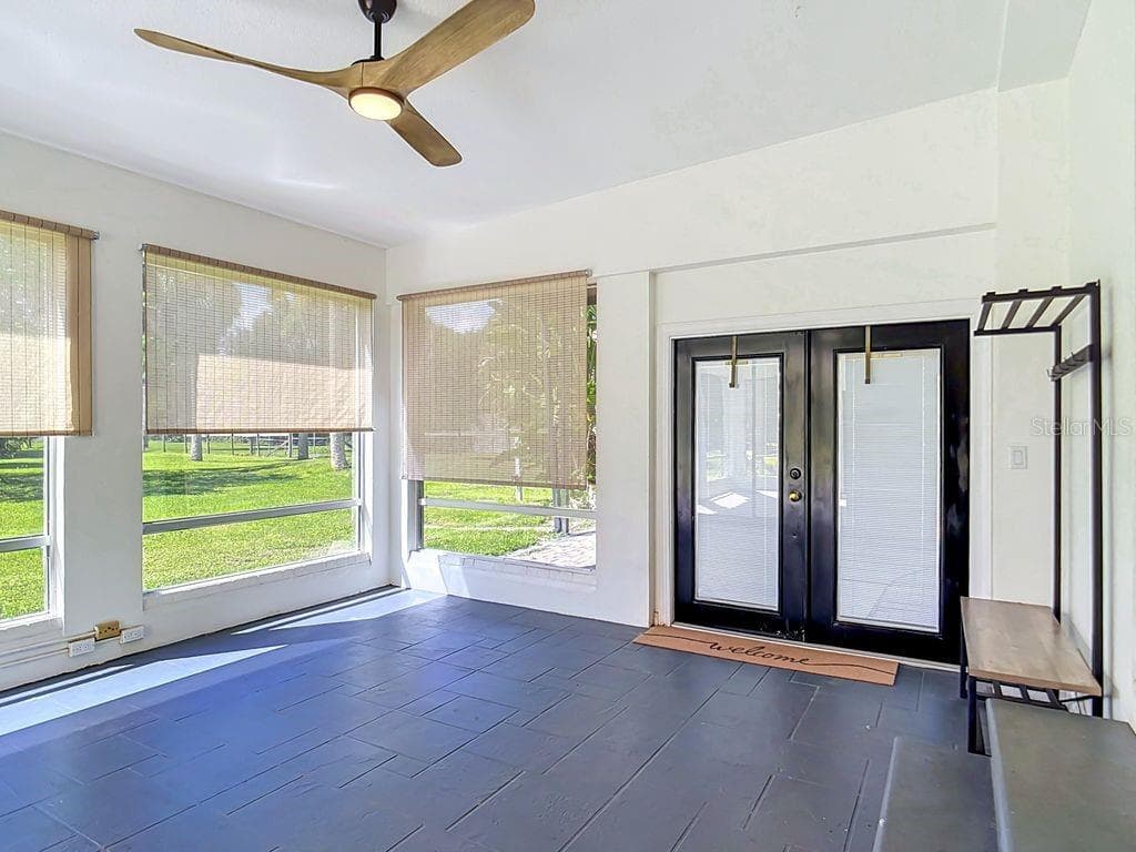 Family Room off of Dinning/Kitchen Area - 1409 LAVILLA RD, PUNTA GORDA