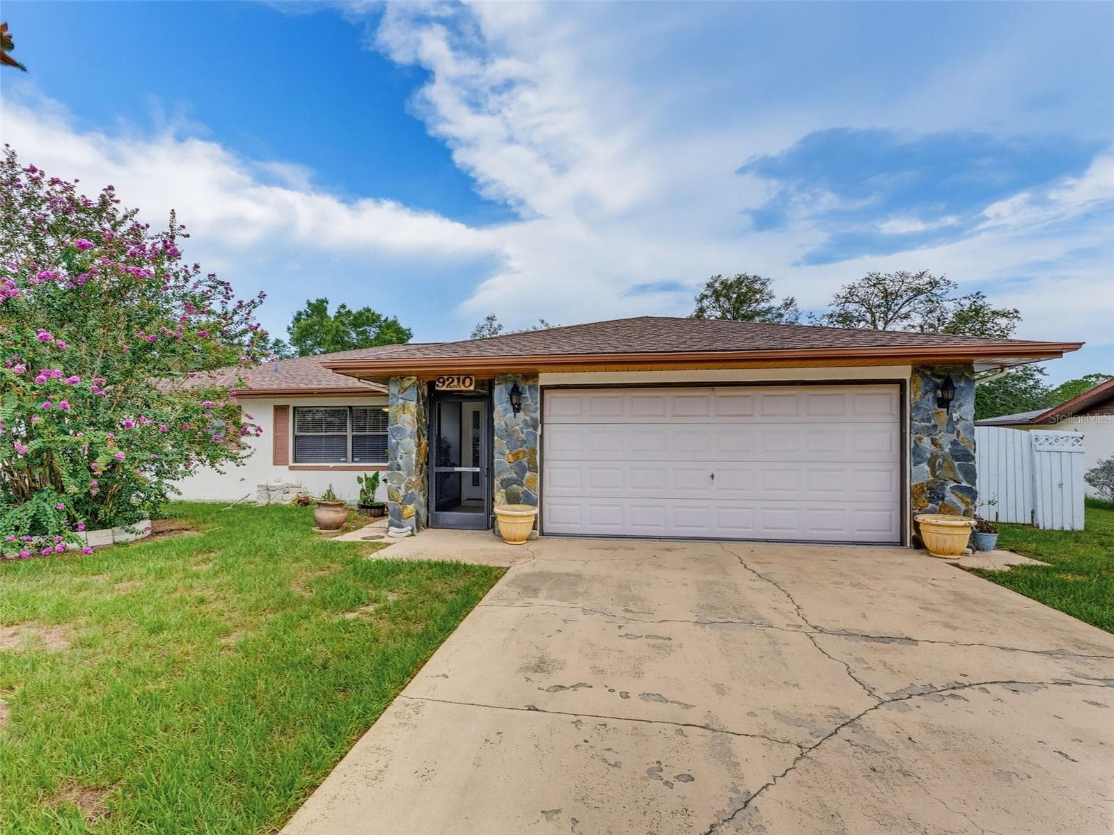Single Family Residence at 9210 N FONTANA WAY, CITRUS SPRINGS, photo 3 of 79