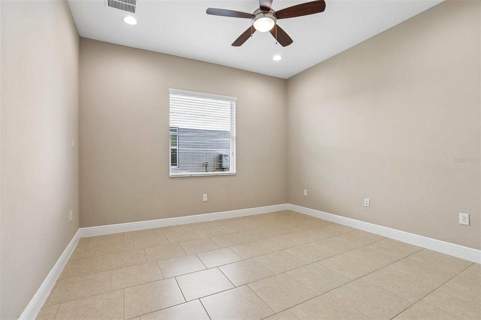 Office/Den - 2495 OAKWOOD PRESERVE DR, WESLEY CHAPEL