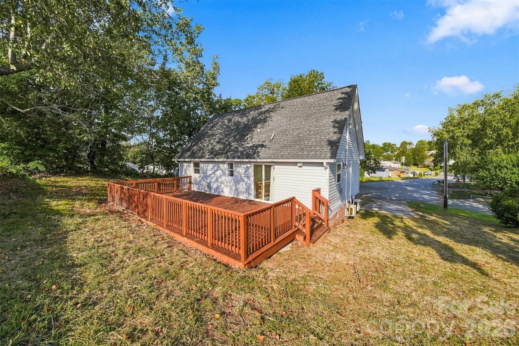Single Family Residence at 861 8th Street Place SE, Hickory, photo 24 of 31