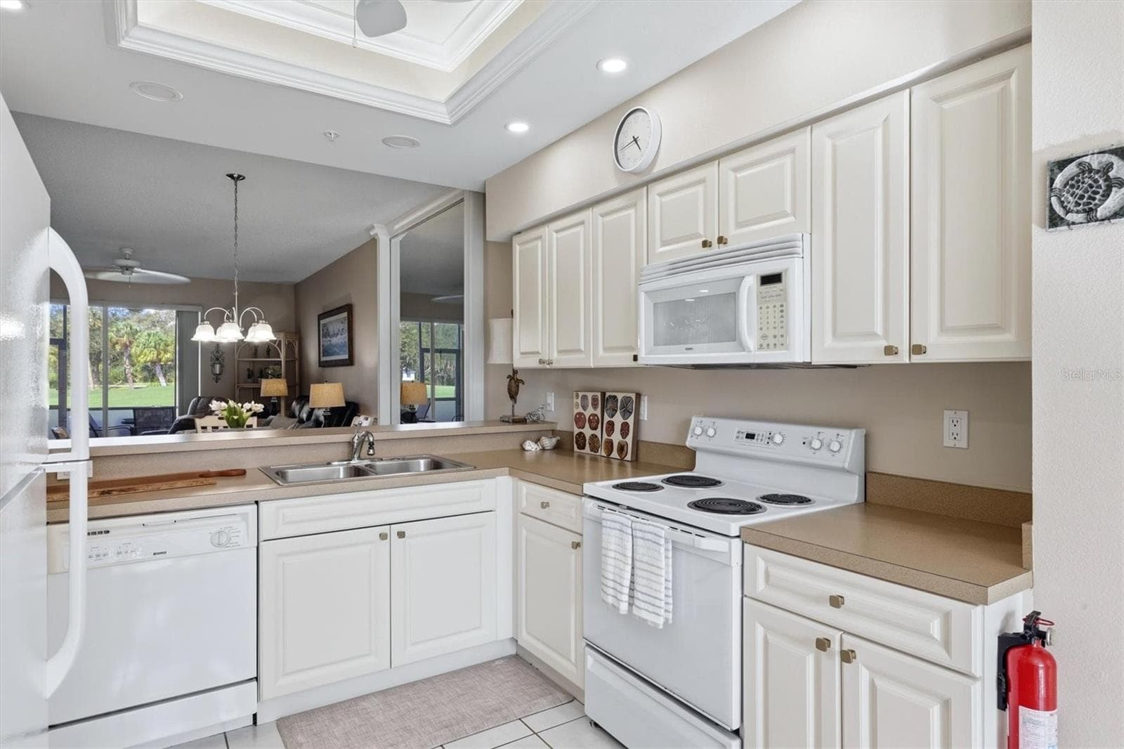 Condominium at 9590 HIGH GATE DR #1912, SARASOTA, photo 31 of 76