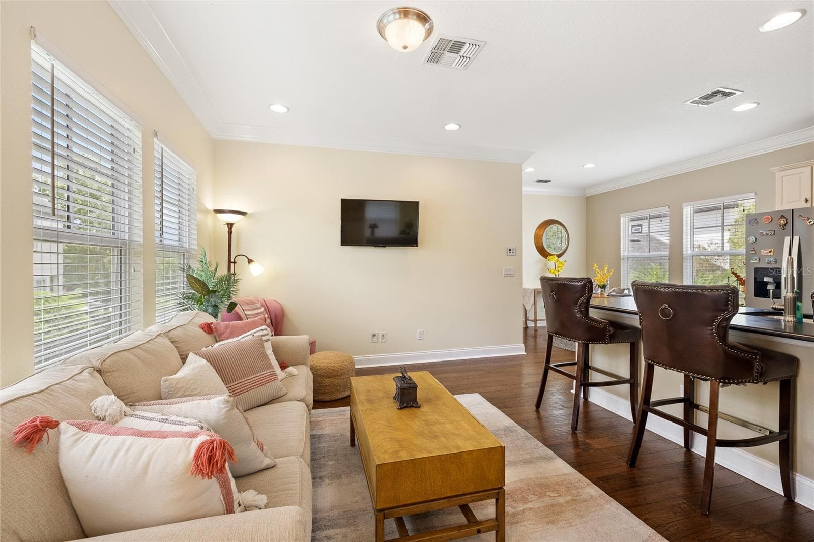 Apartment Living Room - 13817 ELIOT AVE, ORLANDO