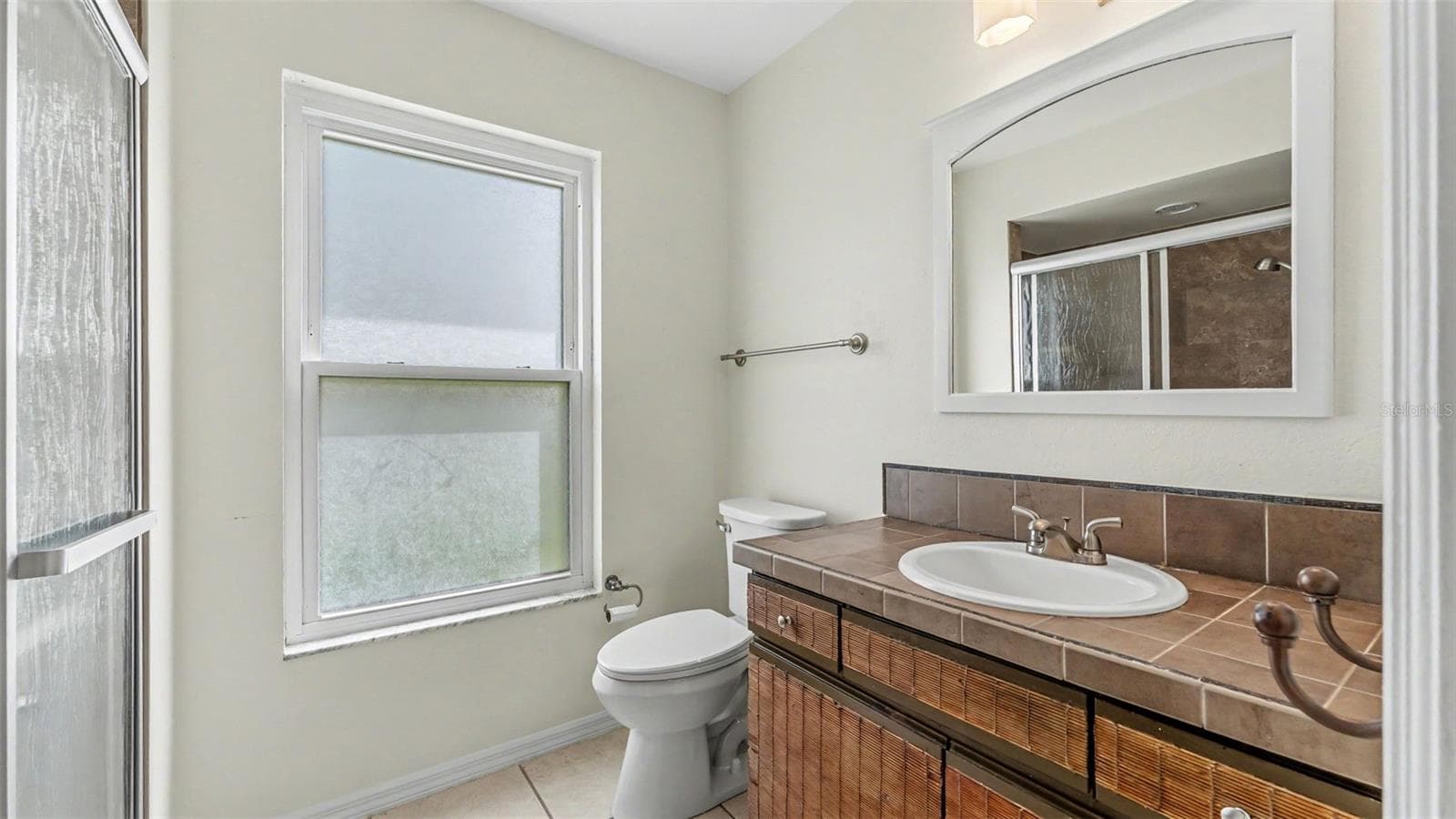 Single Family Residence at 6109 KITTIWAKE DR, LAKELAND, photo 11 of 24