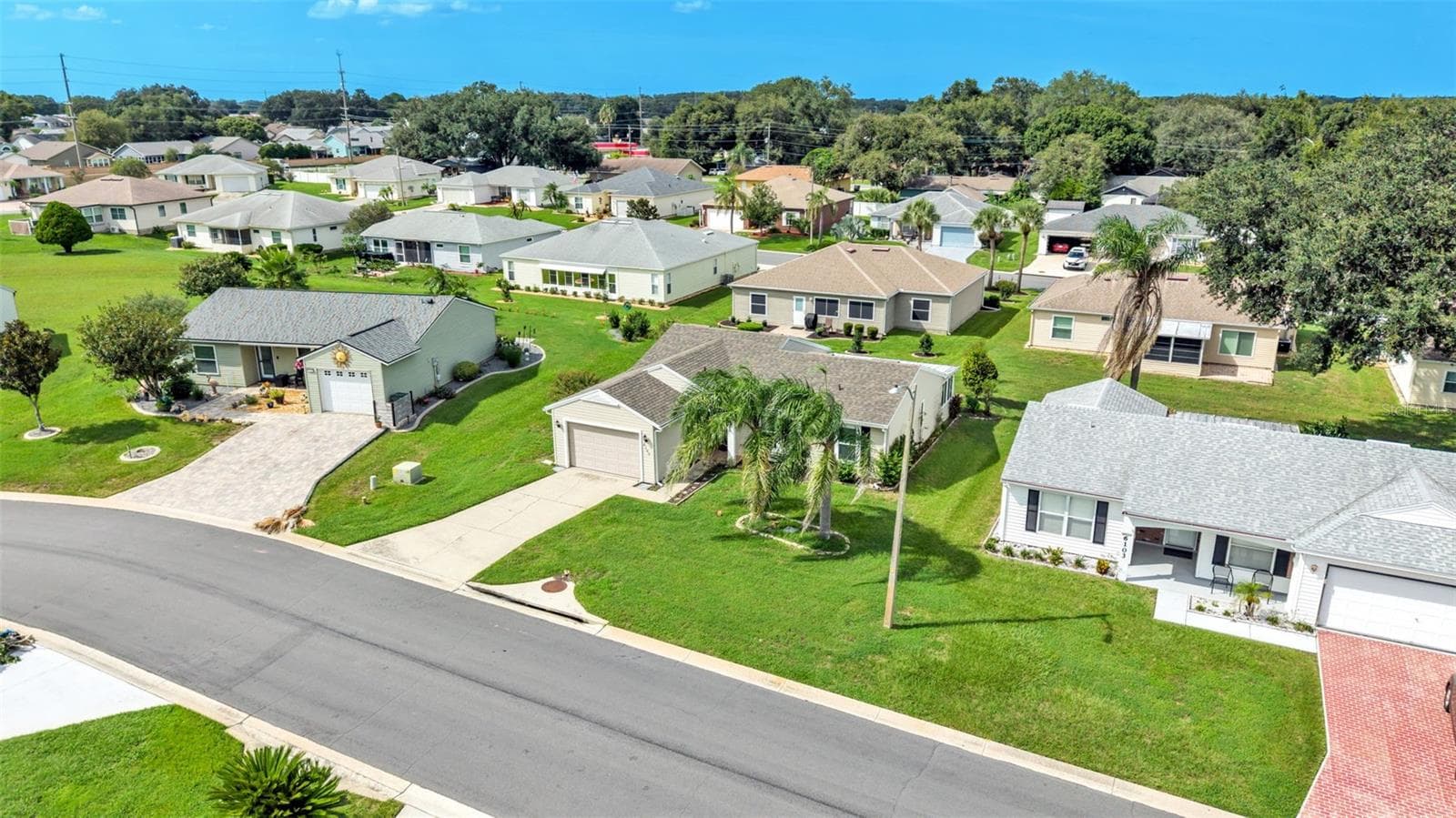 Single Family Residence at 6109 KITTIWAKE DR, LAKELAND, photo 18 of 24