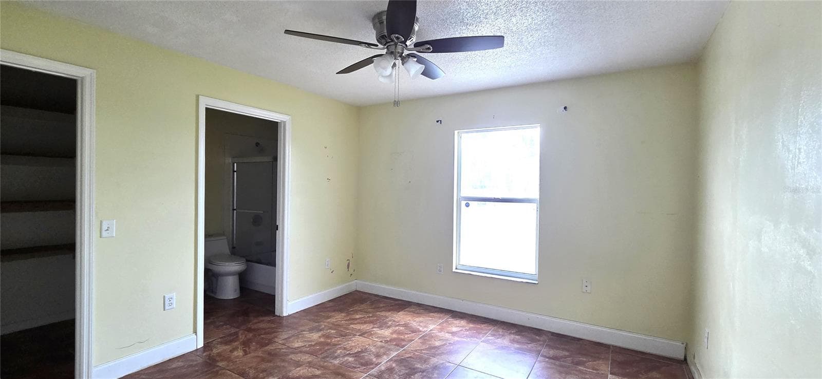 Single Family Residence at 6012 LAKE RUTH DR E, DUNDEE, photo 23 of 43