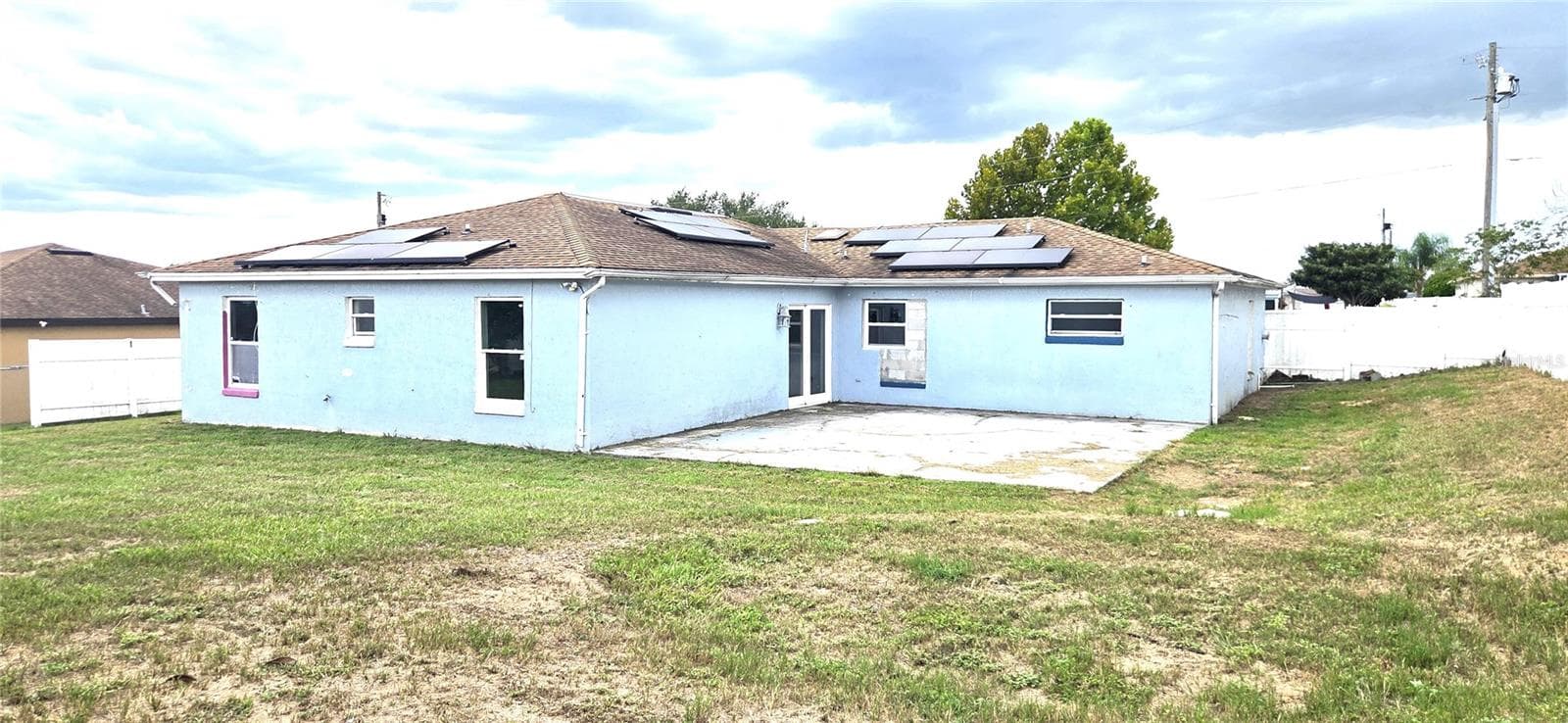 Single Family Residence at 6012 LAKE RUTH DR E, DUNDEE, photo 33 of 43