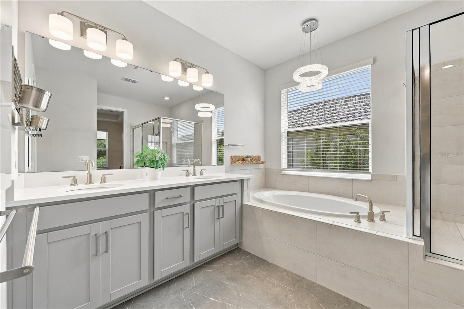 Main Private Bath - 1801 GOBLET COVE ST, KISSIMMEE