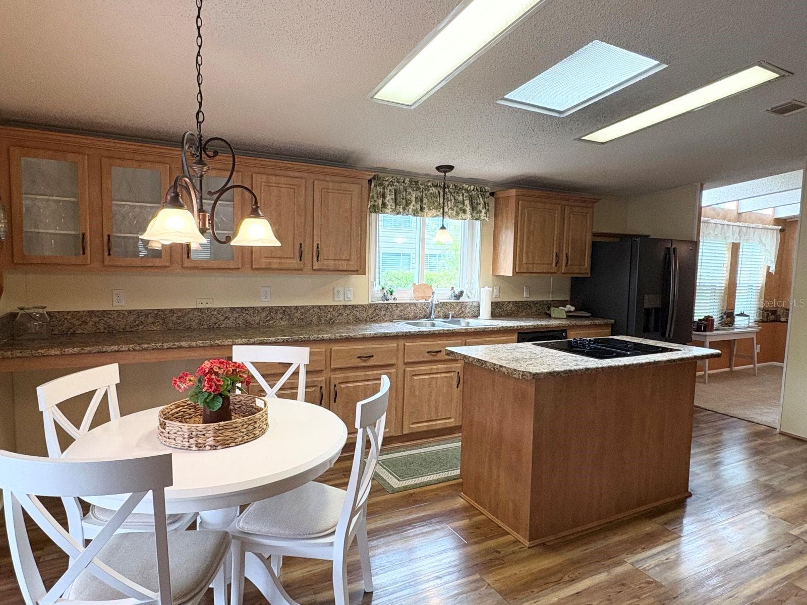 Manufactured Home at 809 STARBOARD AVE, EDGEWATER, photo 10 of 53