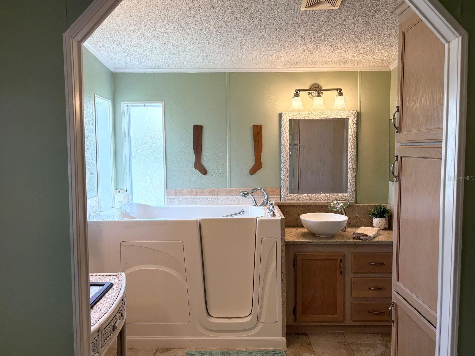 En-suite - 809 STARBOARD AVE, EDGEWATER