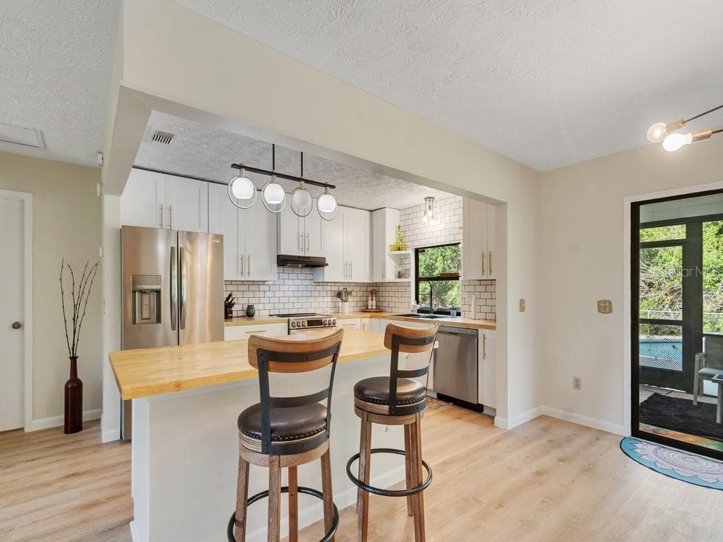 Single Family Residence at 5717 BIRCH DR, FORT PIERCE, photo 8 of 41