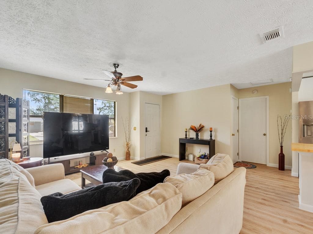 Single Family Residence at 5717 BIRCH DR, FORT PIERCE, photo 9 of 41