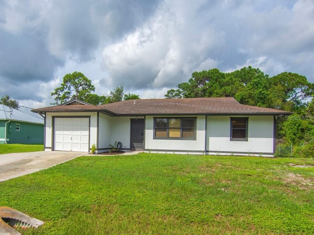 Single Family Residence at 5717 BIRCH DR, FORT PIERCE, photo 24 of 41