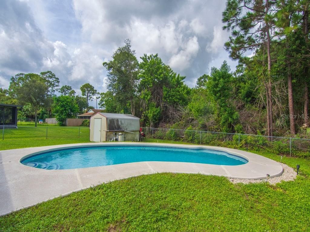 Single Family Residence at 5717 BIRCH DR, FORT PIERCE, photo 29 of 41