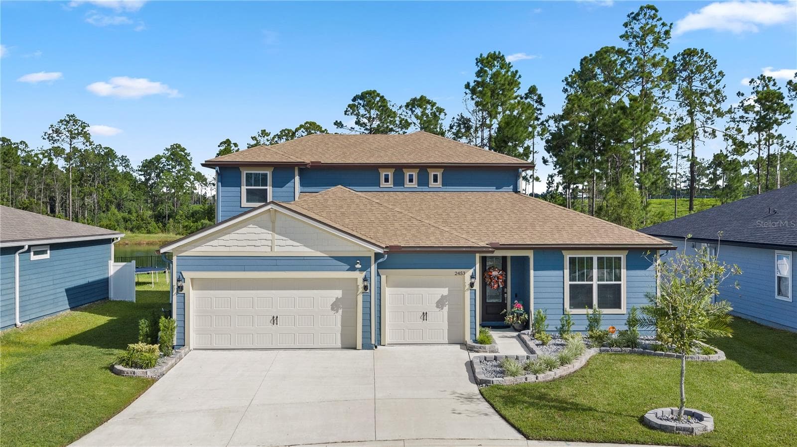 2453 GLADE LN
