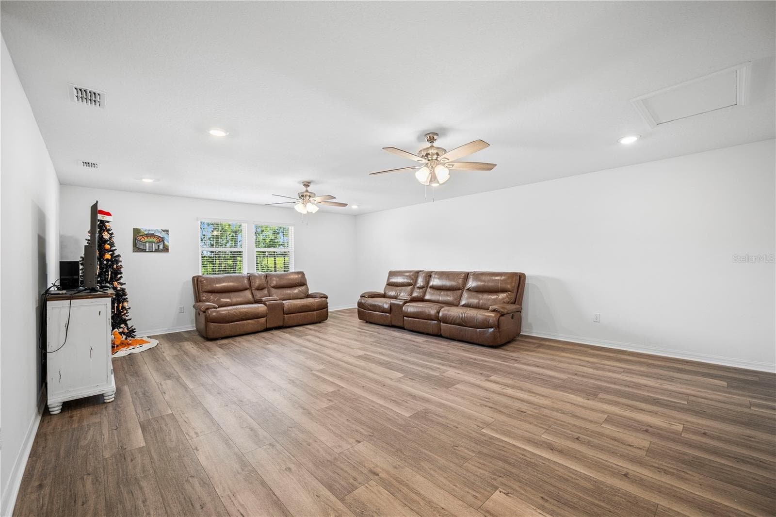 Single Family Residence at 2453 GLADE LN, GREEN COVE SPRINGS, photo 8 of 73