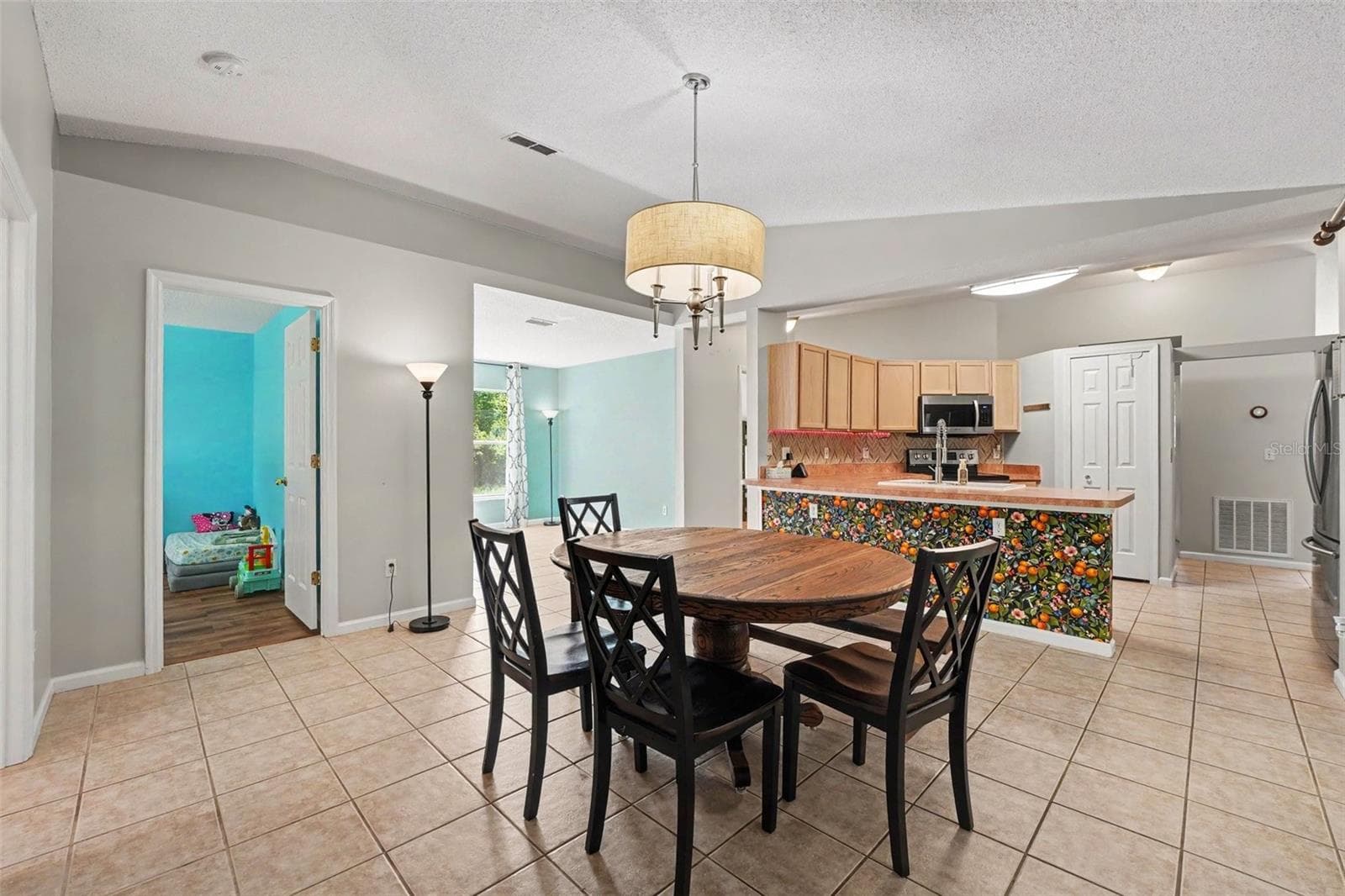 Single Family Residence at 107 MEDITERRANEAN CT, KISSIMMEE, photo 4 of 32