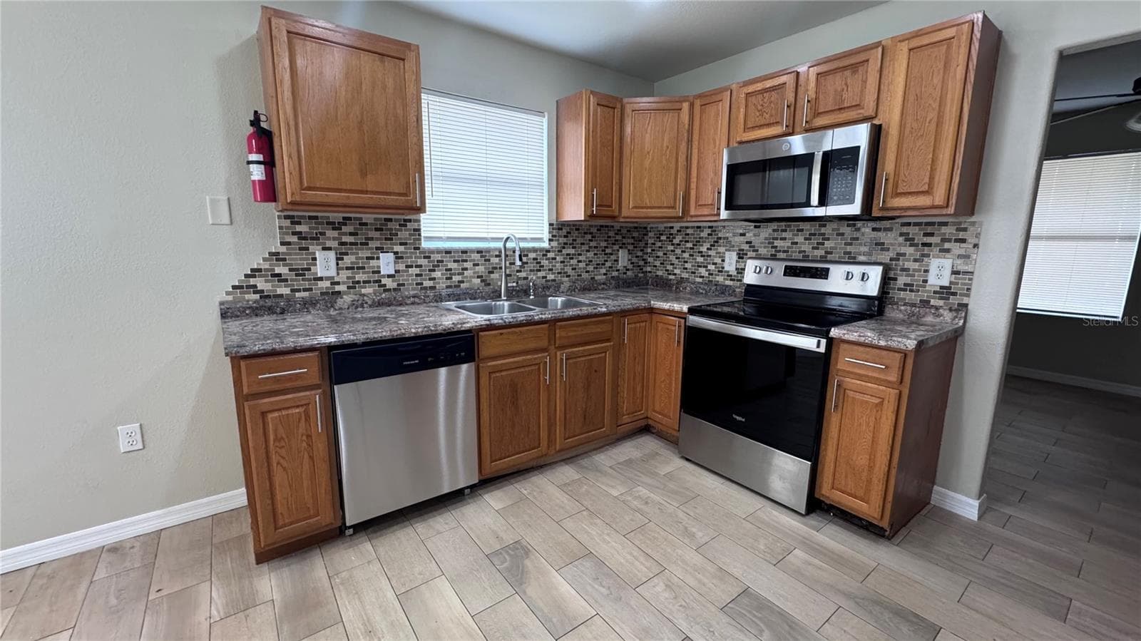 Single Family Residence at 16165 REDINGTON ST, BROOKSVILLE, photo 4 of 30