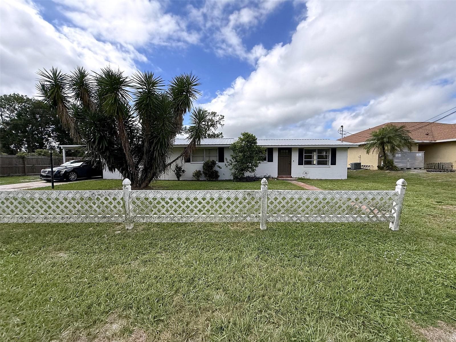 2619 POMPANO DR