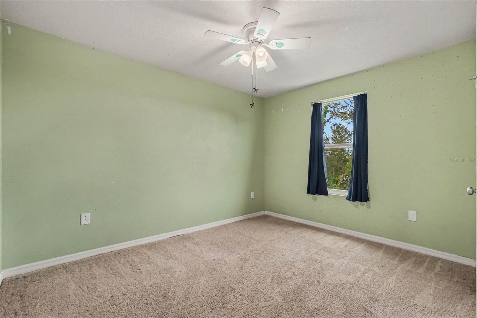 Single Family Residence at 6104 SHIPROCK AVE, SPRING HILL, photo 24 of 34