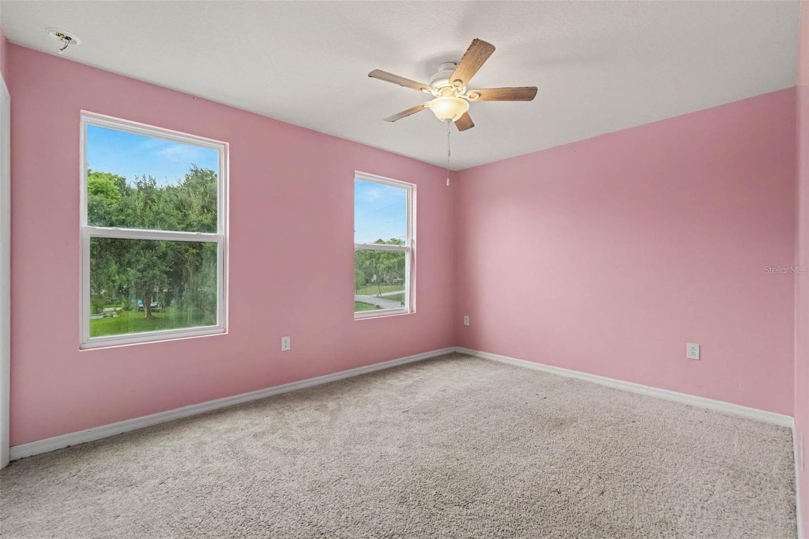 Single Family Residence at 6104 SHIPROCK AVE, SPRING HILL, photo 26 of 34