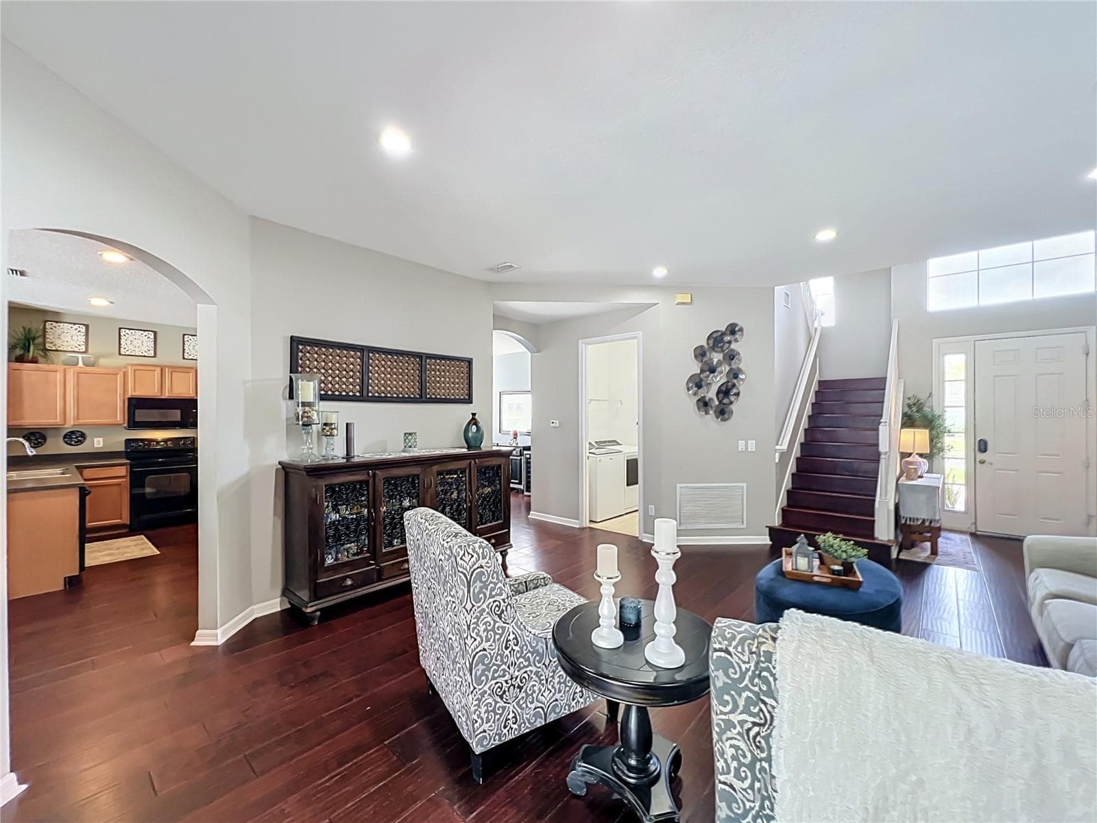 Single Family Residence at 1587 THORNAPPLE LN, SANFORD, photo 11 of 70