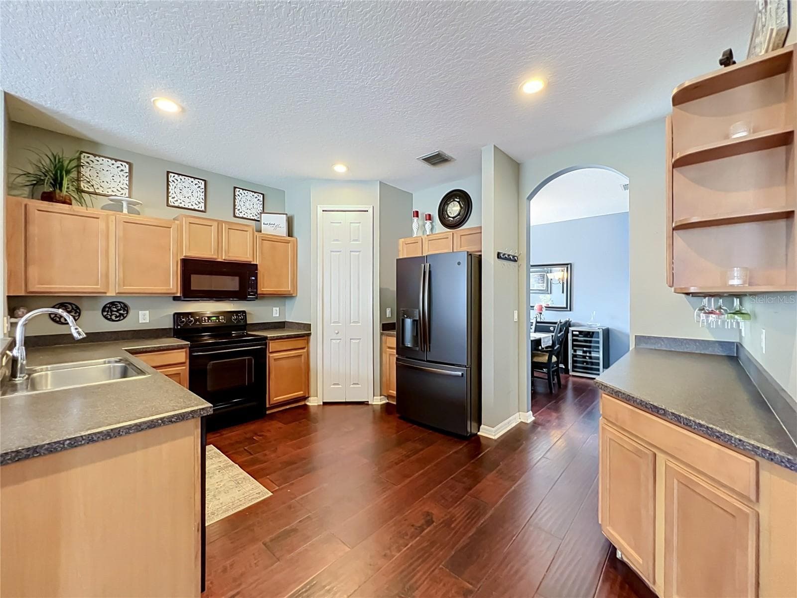 Single Family Residence at 1587 THORNAPPLE LN, SANFORD, photo 14 of 70