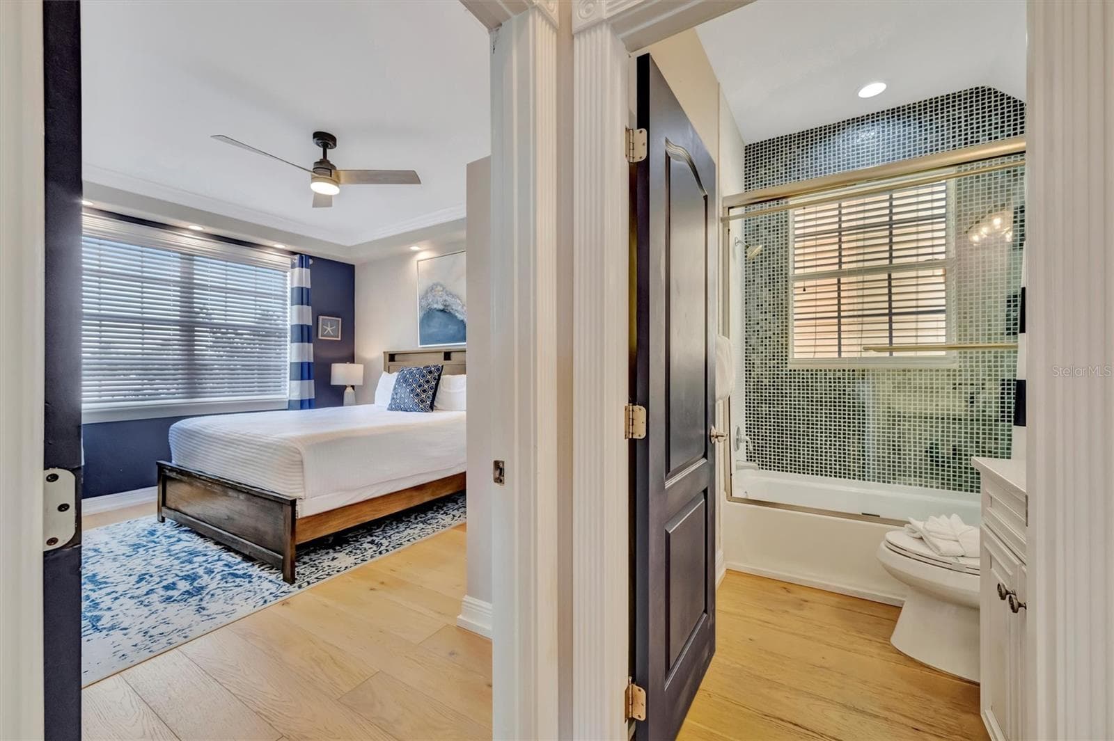 2ND BEDROOM - 303 58TH ST, HOLMES BEACH