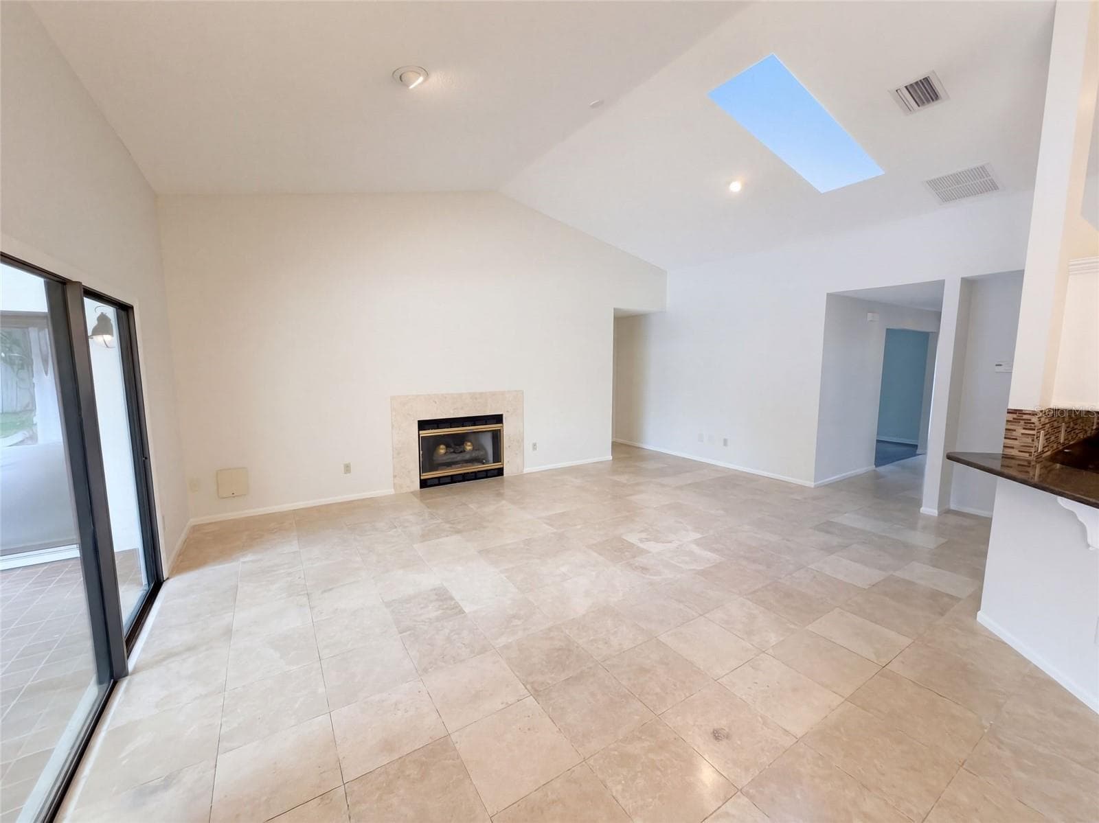Single Family Residence at 3339 PAISLEY CIR, ORLANDO, photo 3 of 19