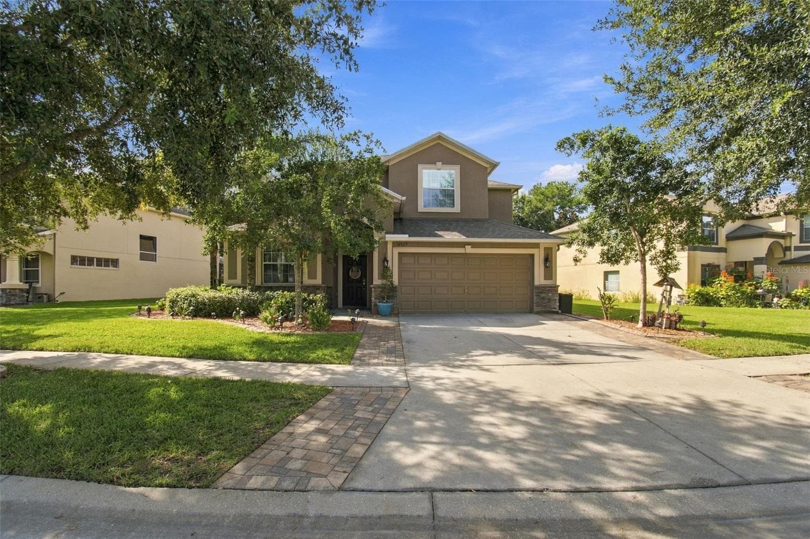 Single Family Residence at 12623 DRAKEFIELD DR, SPRING HILL, photo 2 of 44