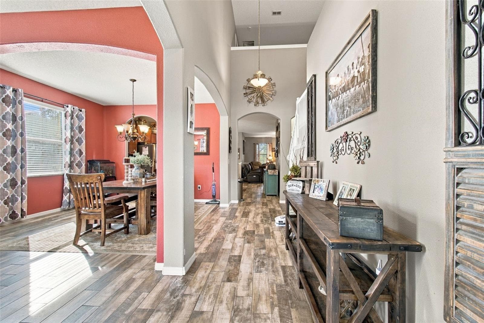 Single Family Residence at 12623 DRAKEFIELD DR, SPRING HILL, photo 6 of 44