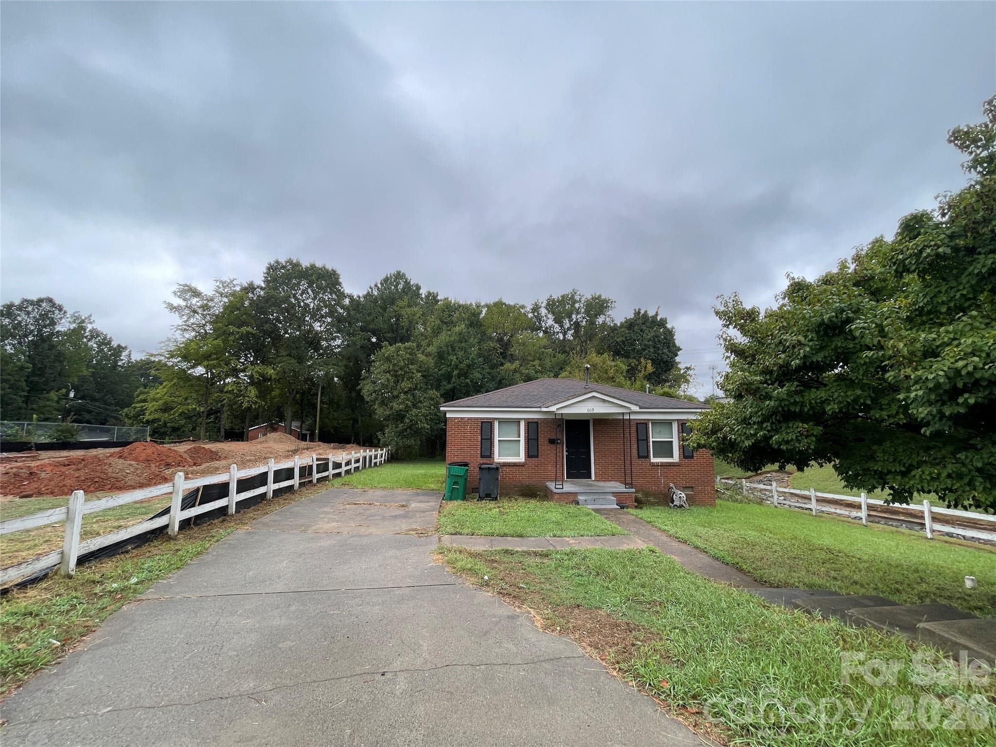 Single Family Residence at Charlotte, photo 2 of 27