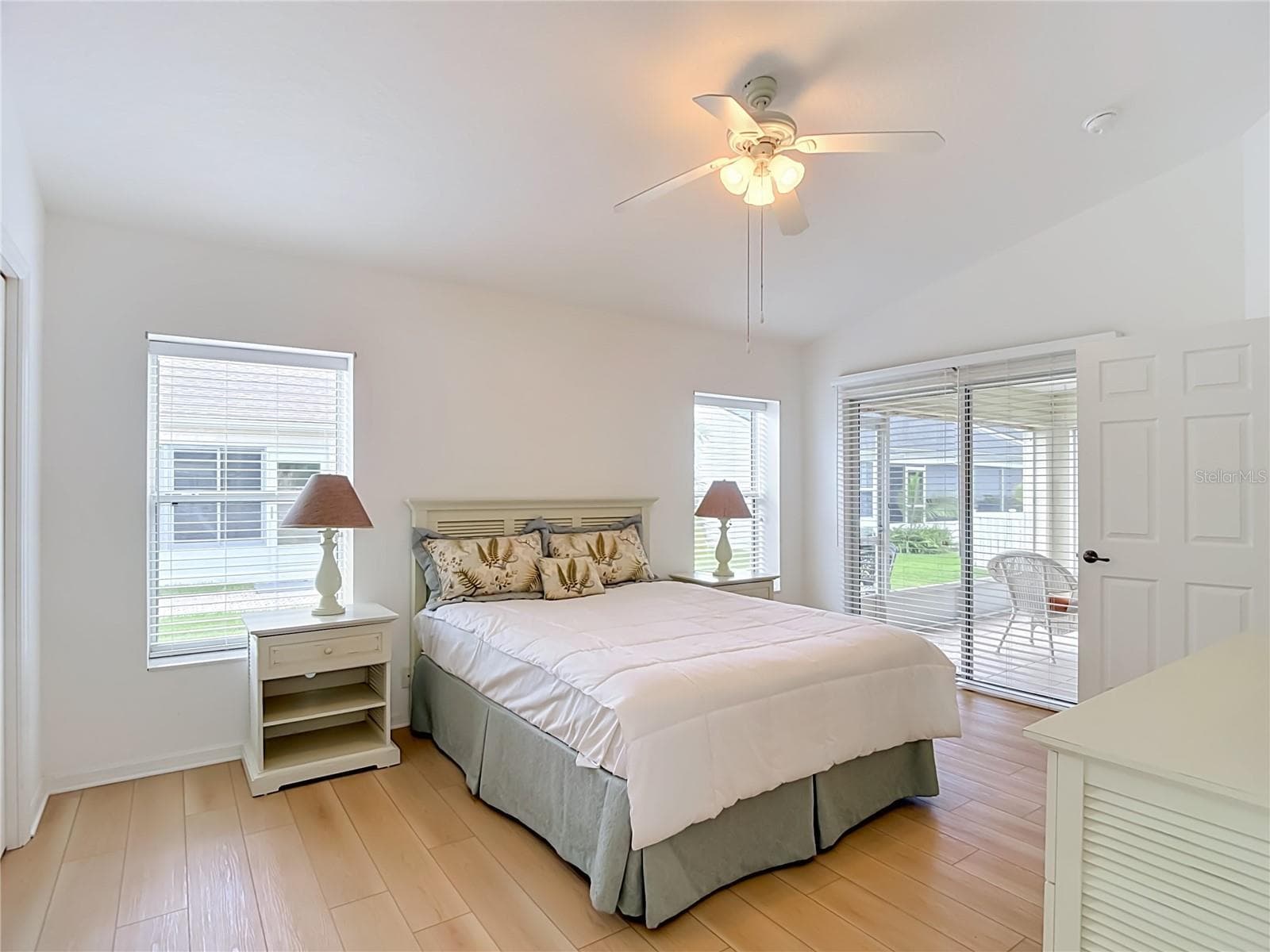Primary Suite - 572 SALMON CT, OLDSMAR